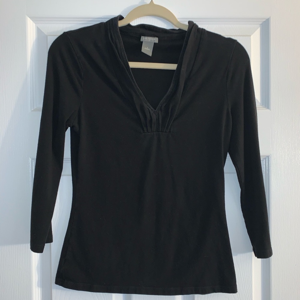 Gently used 3/4 sleeve top